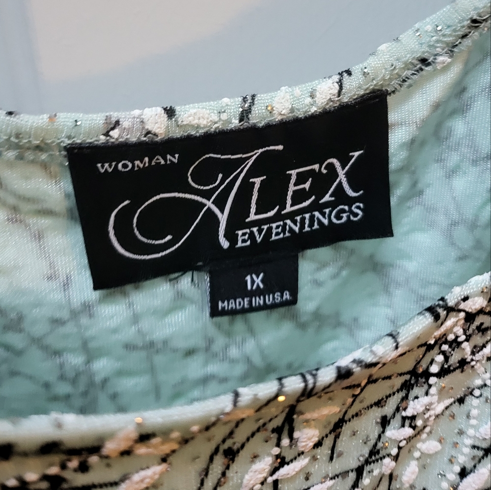 Blazer And Top, Elegant Set! - Picture 10 of 11